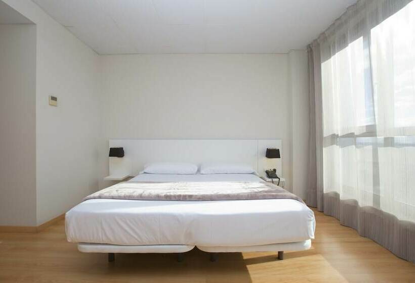 اتاق سوپریور, Vertice Roomspace