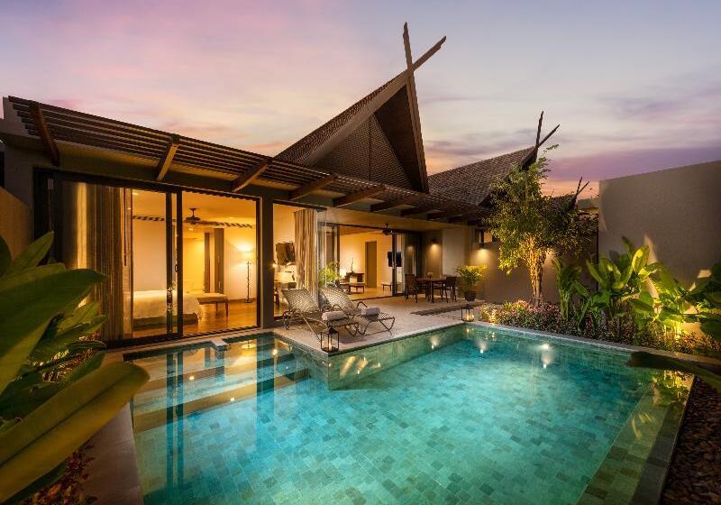 Вилла 3 Спальни с Бассейном, Anantara Vacation Club Mai Khao Phuket