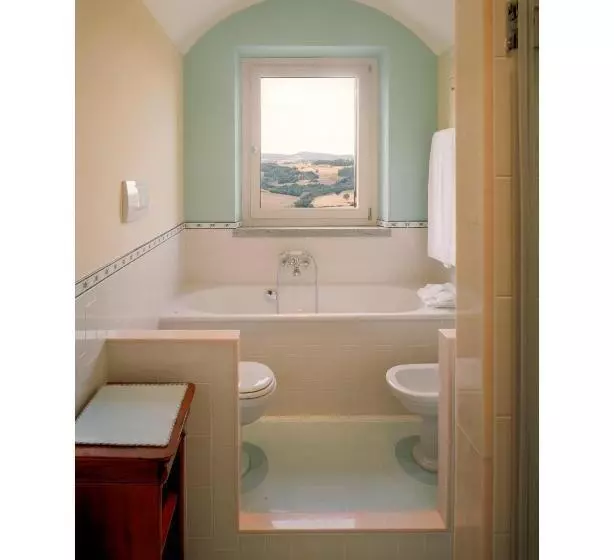 デラックスルーム, Roccafiore Wine Resort & Spa