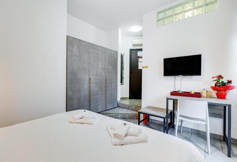 اتاق لوکس, B&b Casa Der Poeta