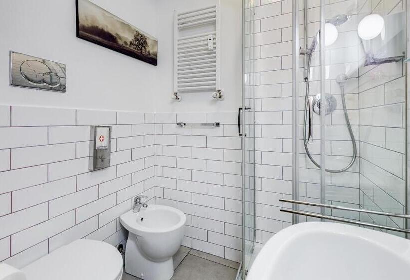 اتاق لوکس, B&b Casa Der Poeta