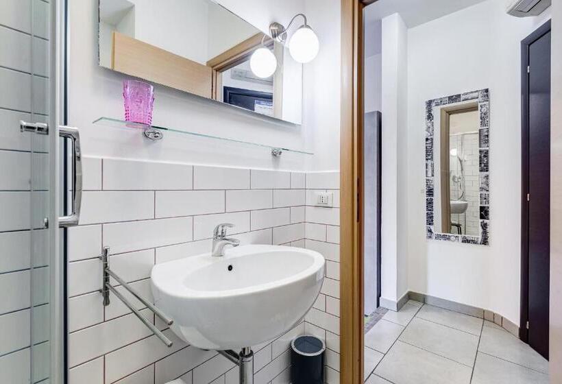 اتاق لوکس, B&b Casa Der Poeta