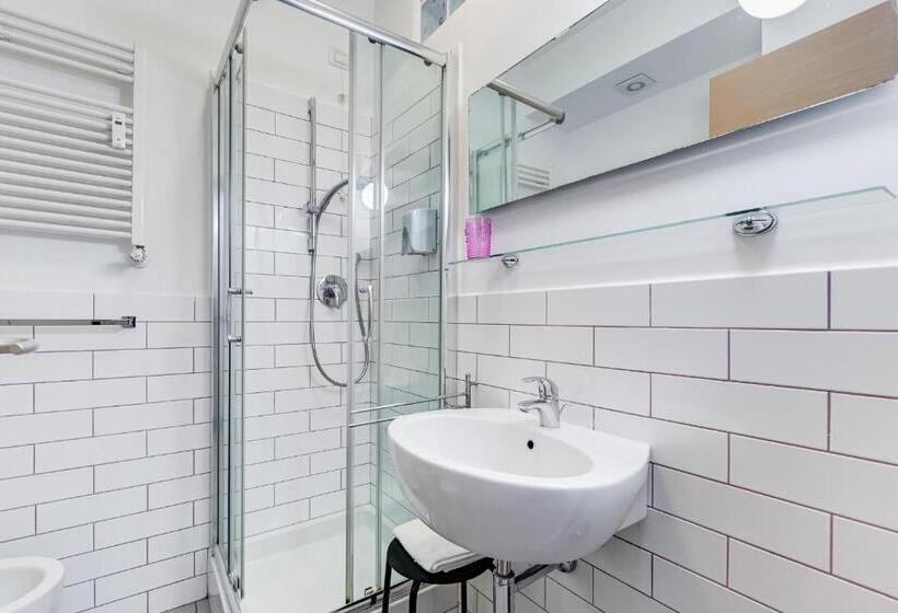 اتاق لوکس, B&b Casa Der Poeta