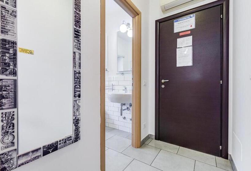 اتاق استاندارد, B&b Casa Der Poeta