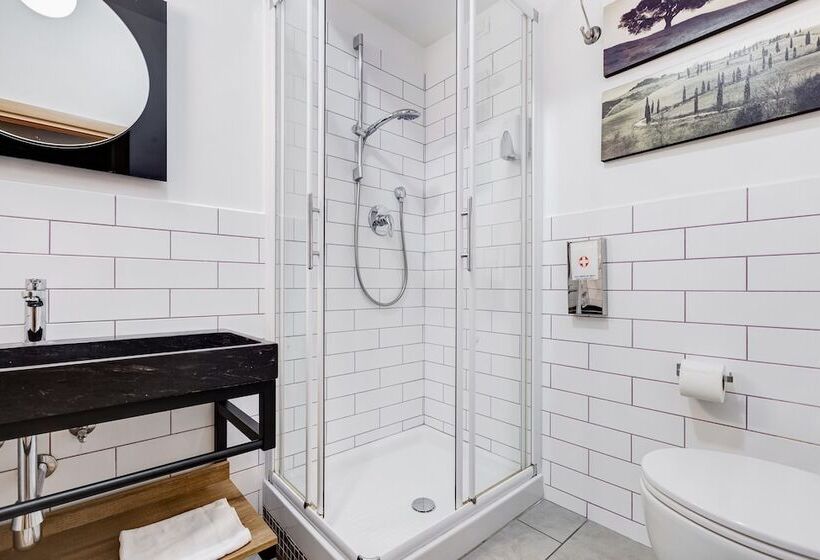 اتاق لوکس, B&b Casa Der Poeta