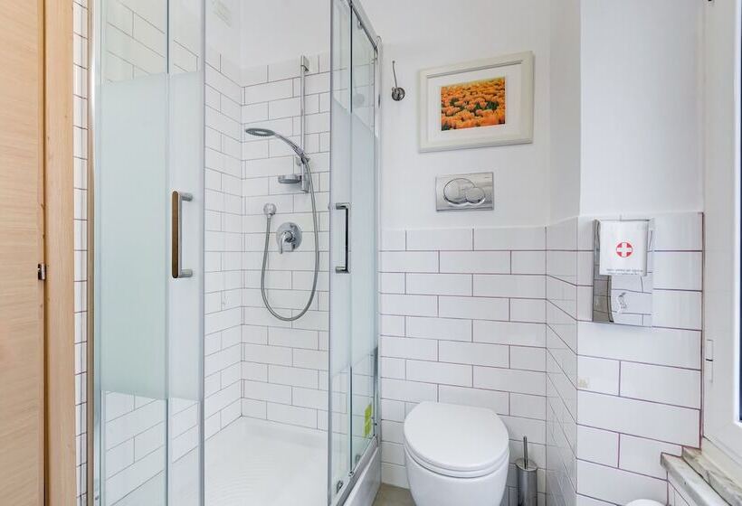 اتاق لوکس, B&b Casa Der Poeta