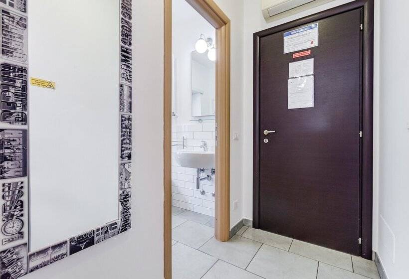 اتاق لوکس, B&b Casa Der Poeta