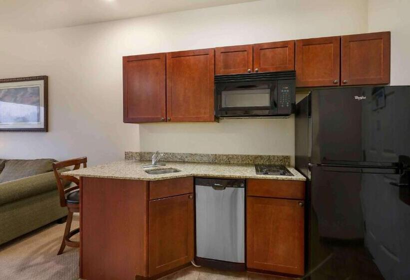 스위트, Extended Stay Americas Suites Minot