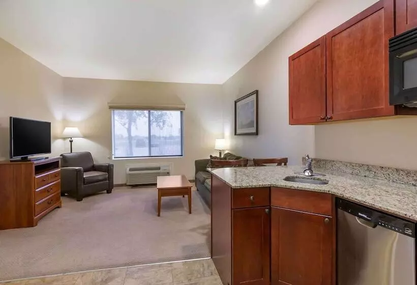 سوییت, Extended Stay Americas Suites   Minot