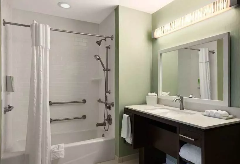 سوئیت برای معلولان, Home2 Suites By Hilton Nashville Airport