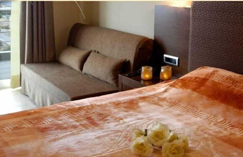 اتاق استاندارد, 9 Queens Spa