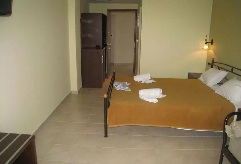 Chambre Standard Individuelle, 9 Queens Spa