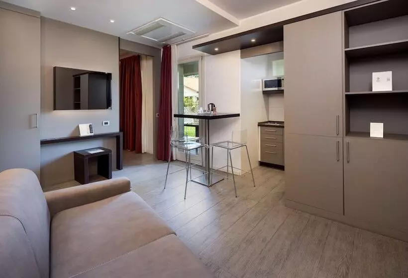 スイート, Best Western Plus Hotel Modena Resort