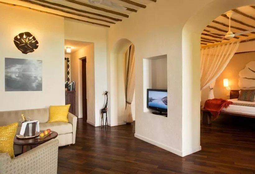 Standard Triple Room with Terrace, Essque Zalu Zanzibar