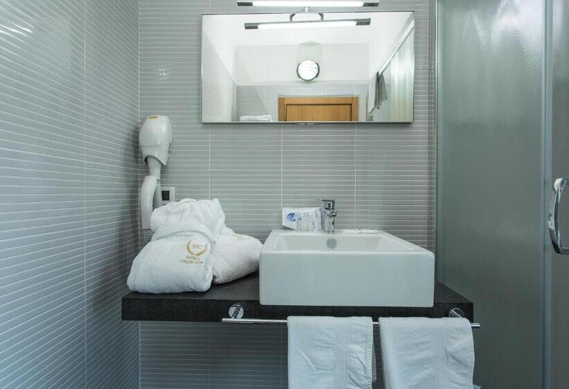 جناح جونيور عائلى, Lalla Beauty & Relax