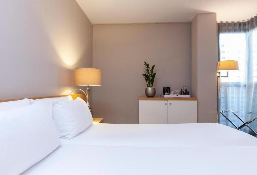 اتاق راحتی, Royal Passeig De Gracia