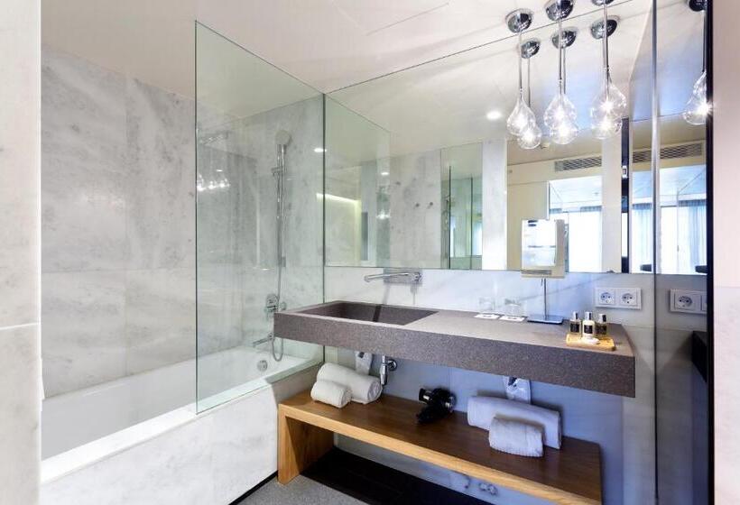 اتاق سوپریور سه تخته, Royal Passeig De Gracia