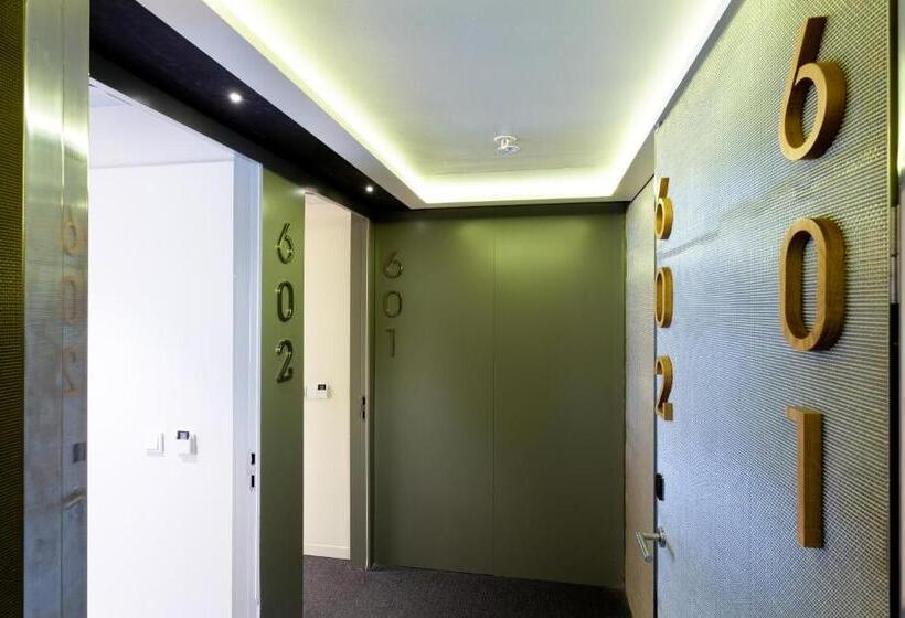 اتاق خانوادگی, Royal Passeig De Gracia