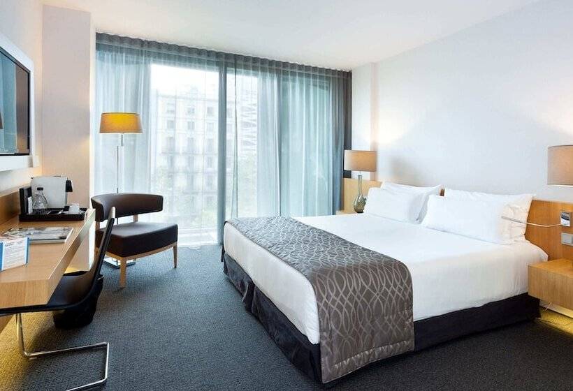 اتاق سوپریور با چشمانداز شهر, Royal Passeig De Gracia