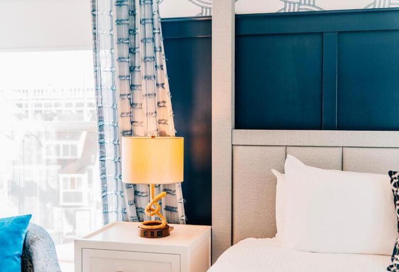 キングサイズベッドのスーペリアルーム, Salem Waterfront Hotel & Suites