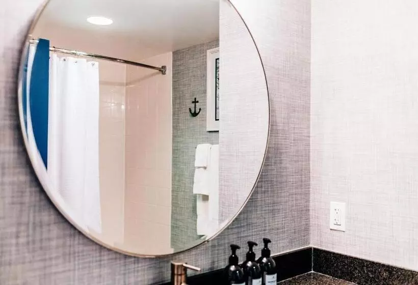 キングサイズベッドのデラックスルーム, Salem Waterfront Hotel & Suites