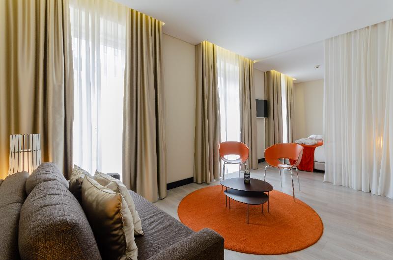 سوییت, Santa Justa