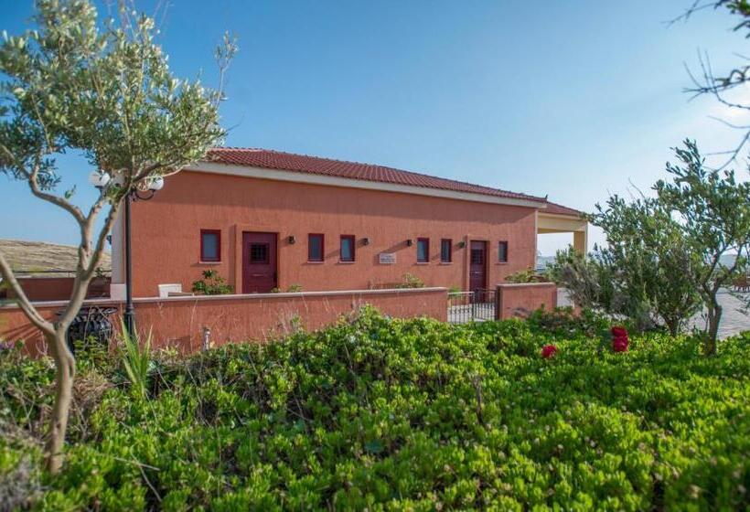 اتاق لوکس, Varos Village Boutique