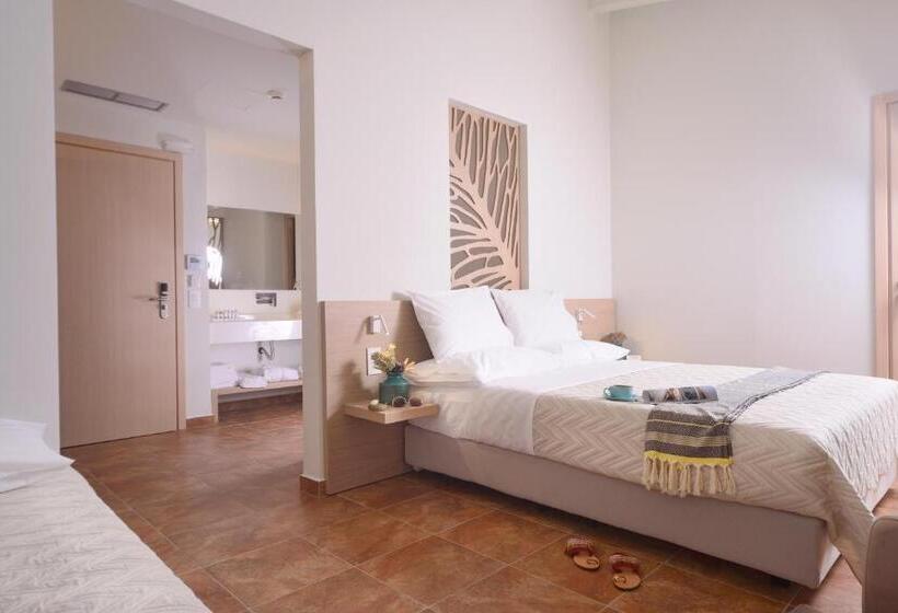 سوییت اجرایی, Varos Village Boutique