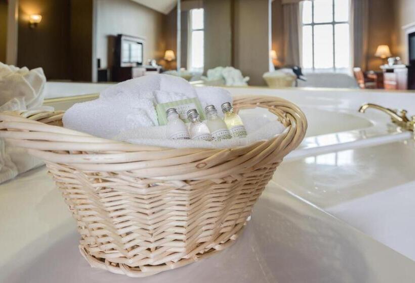 스위트 킹사이즈 침대, The Wildwood