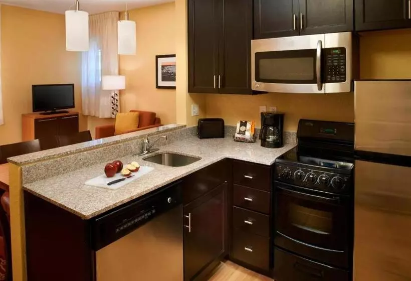 ２ベッドスイートルーム, Towneplace Suites By Marriott Saginaw