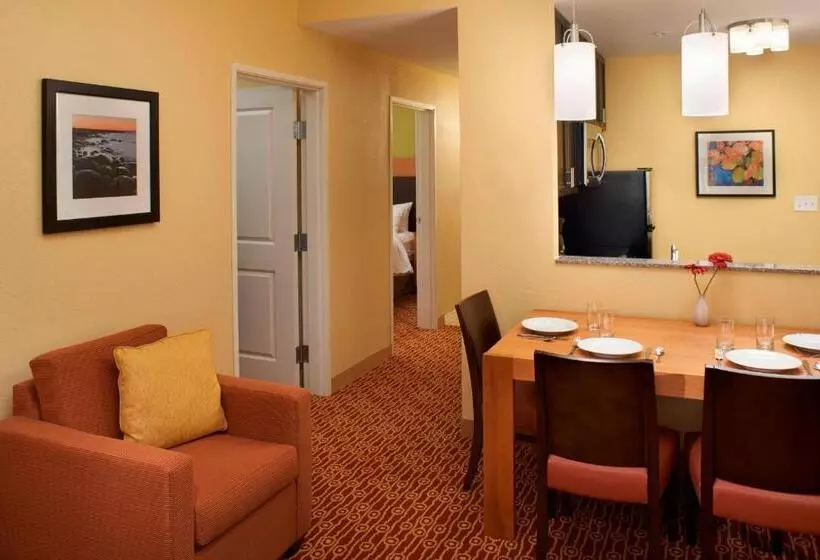 ２ベッドスイートルーム, Towneplace Suites By Marriott Saginaw