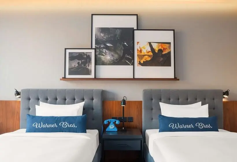 Standard Room 2 Double Beds