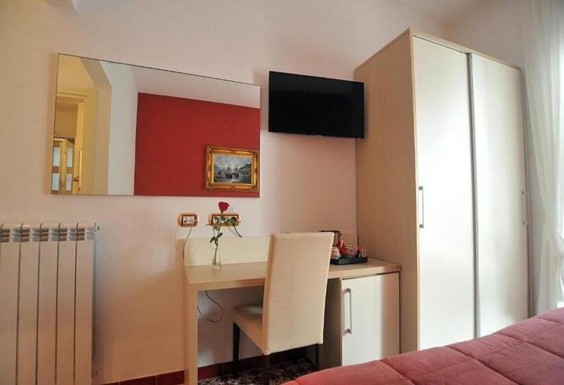 Номер Стандарт с Террасой, Villa Adriana Amalfi