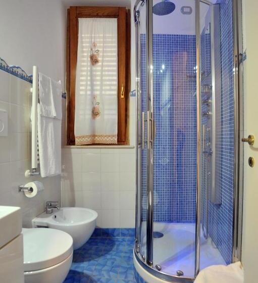 Четырехместный Номер Стандарт, Villa Adriana Amalfi