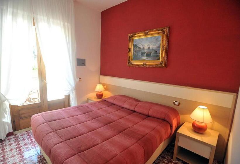 Номер Стандарт с Террасой, Villa Adriana Amalfi