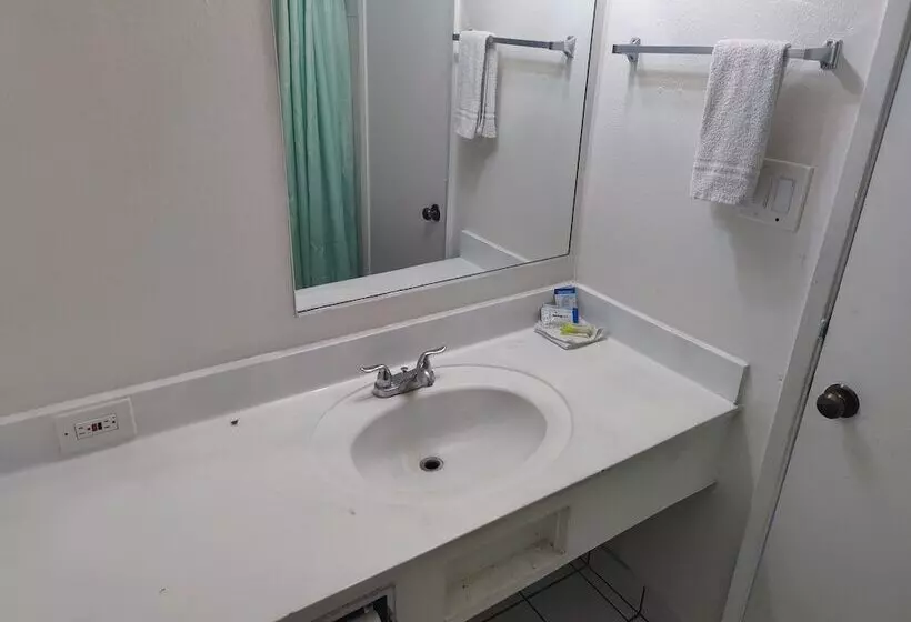 スタンダードルーム, Best Inn & Suites