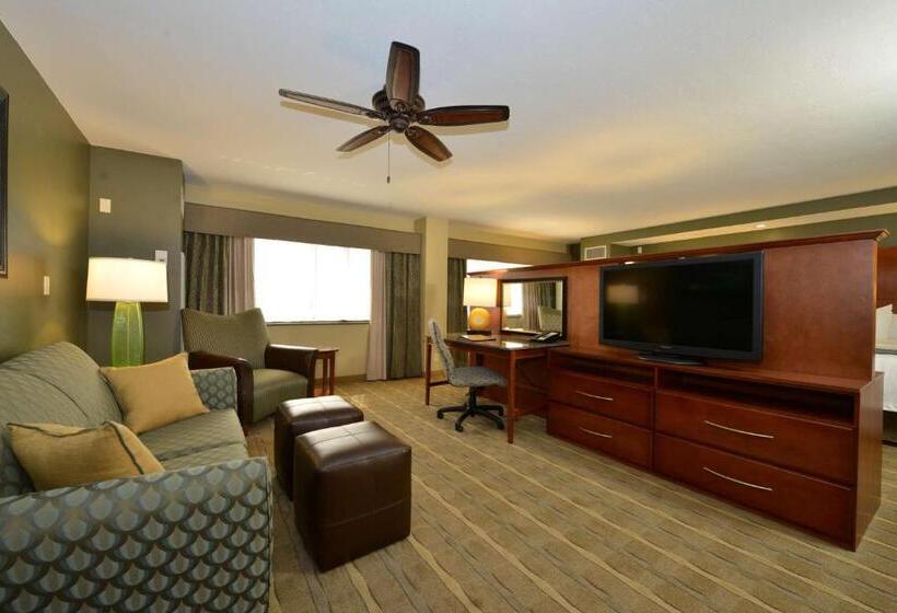 Люкс Executive Кровать Кинг, Oshkosh Marriott Waterfront Hotel & Convention Center
