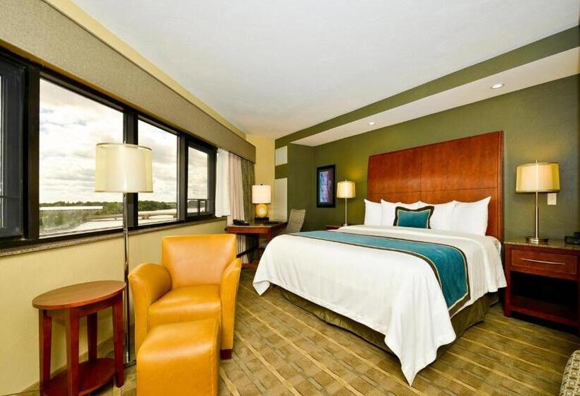 Люкс Кровать Кинг, Oshkosh Marriott Waterfront Hotel & Convention Center