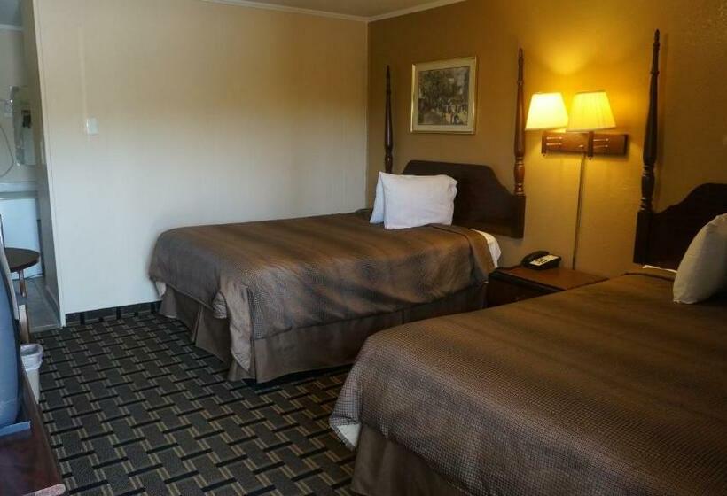 스탠다드 룸 더블 침대 2개, Budget Inn Malvern