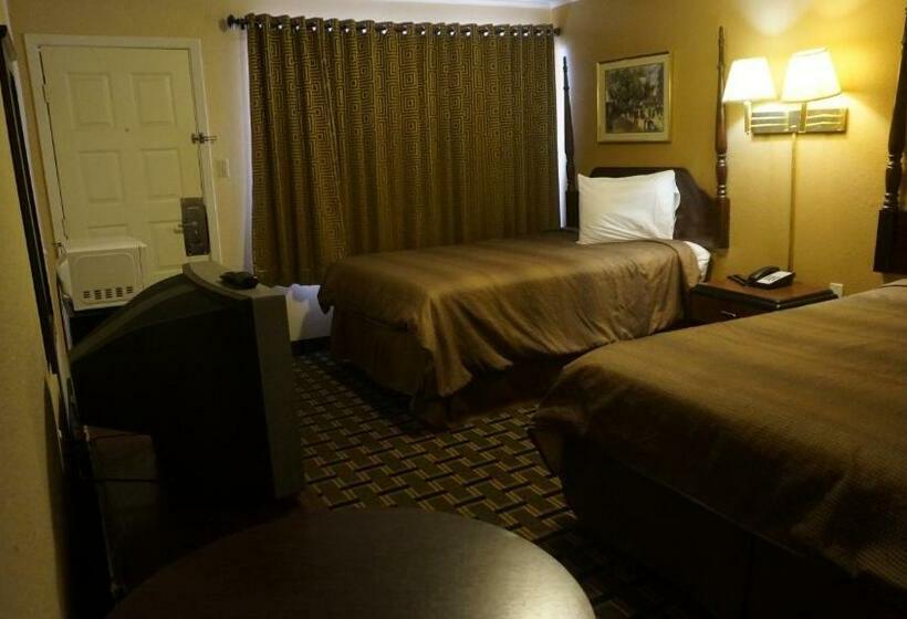 غرفه قياسيه سريرين مزدوجين, Budget Inn Malvern