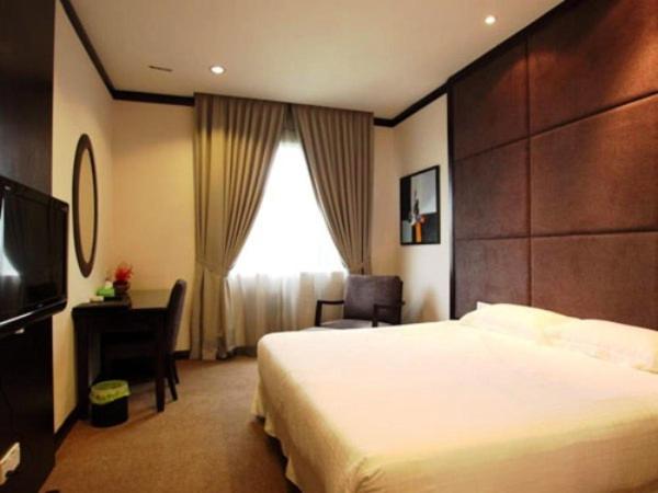 Номер Deluxe, Country