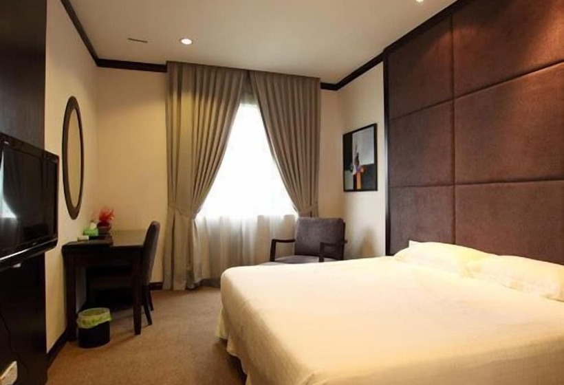 Номер Deluxe, Country