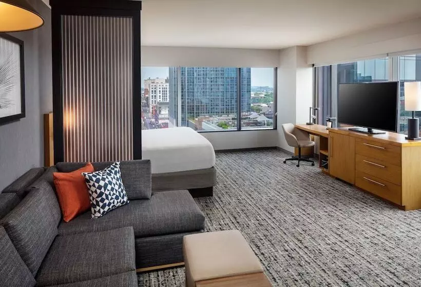 上層階スタンダードルーム, Hyatt Place Nashville Downtown