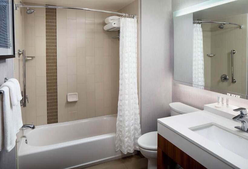 Felső Emeleti Standard Szoba, Hyatt Place Nashville Downtown