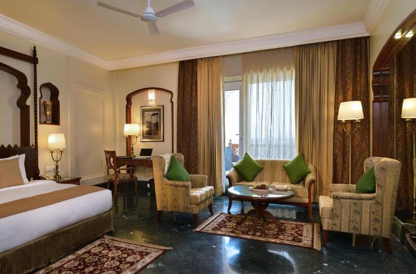سوییت جونیور, Indana Palace Jodhpur