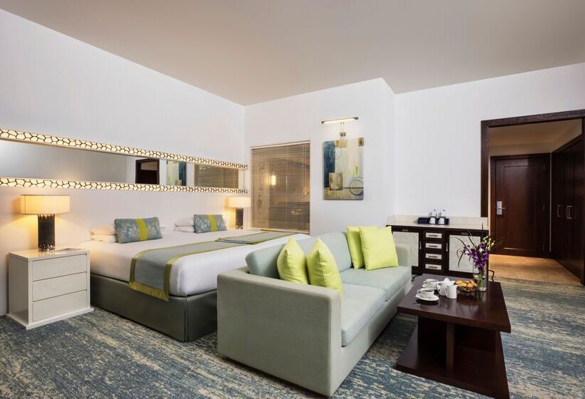 سوییت جونیور با چشمانداز دریا, Ja Ocean View Hotel, Jumeirah Beach Dubai