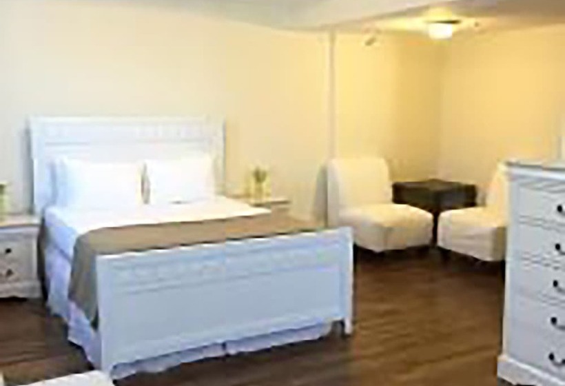 Junior Suite, Long Beach