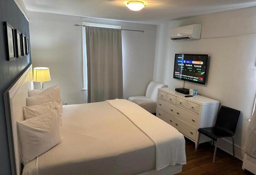 Standard Szoba King Size Bed, Long Beach