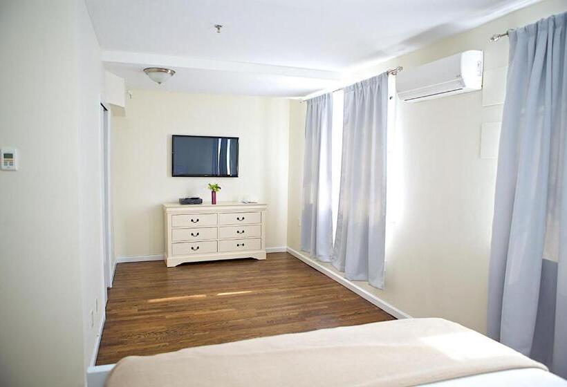 Junior Suite, Long Beach