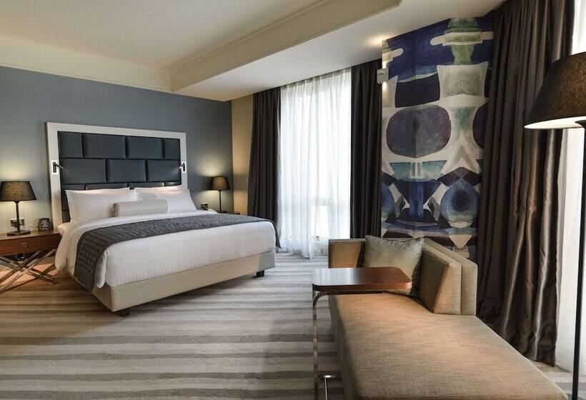 스위트, Wyndham Grand Istanbul Europe